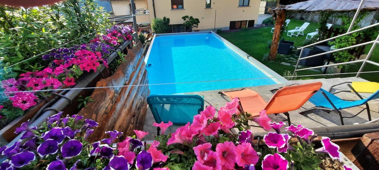 Апартаменти La Terrazza Casa Vacanza Carenno Екстер'єр фото